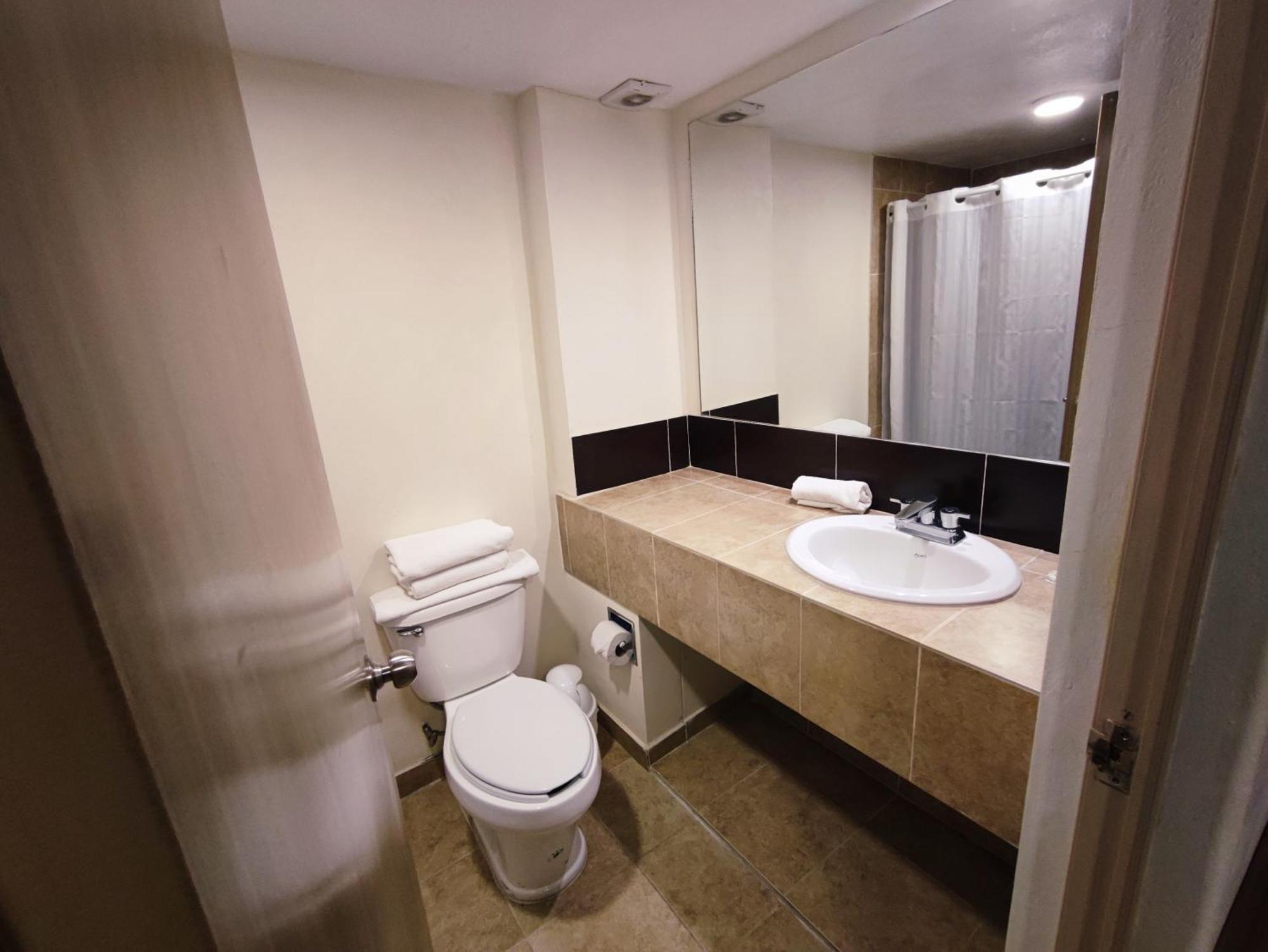Hotel Plaza Morelos Toluca Ngoại thất bức ảnh