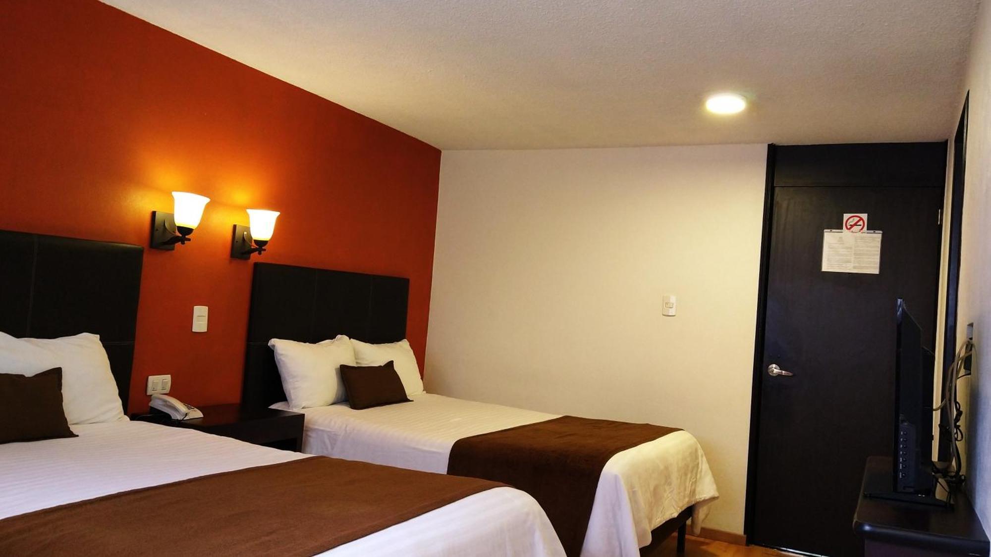 Hotel Plaza Morelos Toluca Ngoại thất bức ảnh