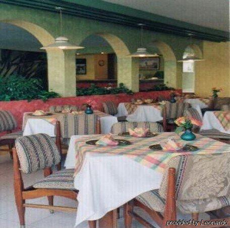Hotel Plaza Morelos Toluca Ngoại thất bức ảnh