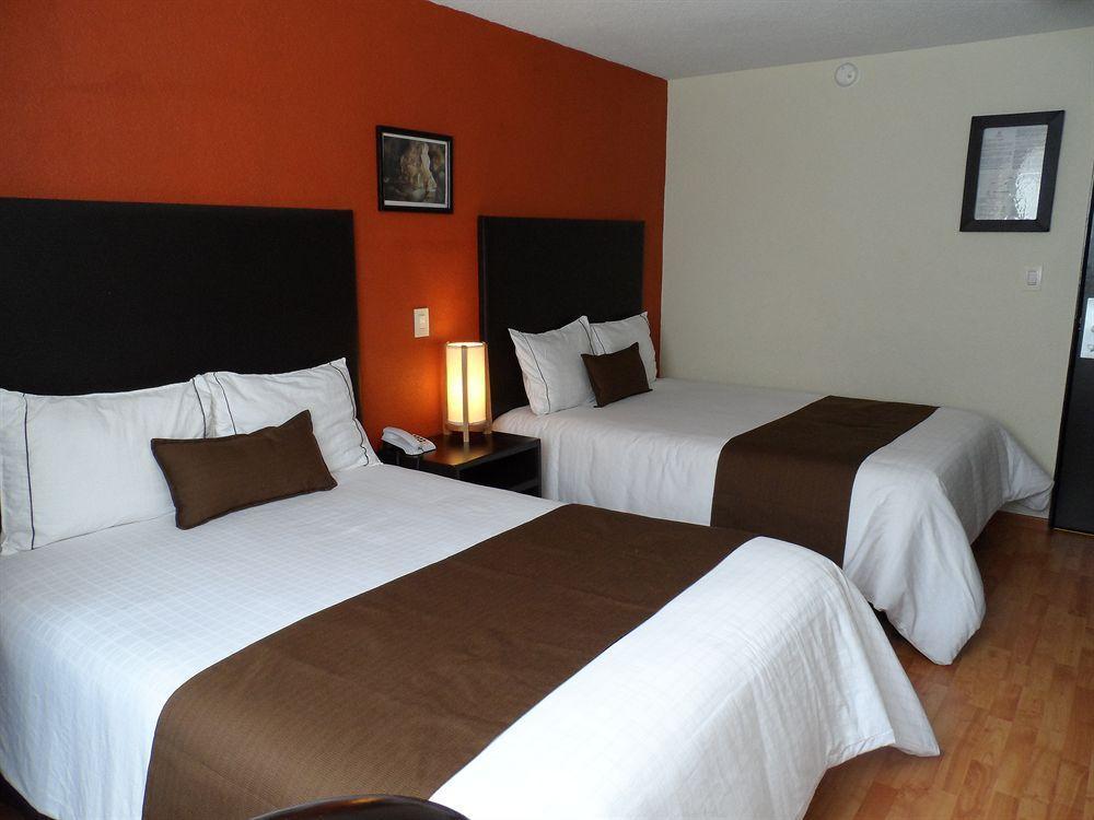 Hotel Plaza Morelos Toluca Ngoại thất bức ảnh